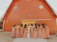 Muley Hill Lodge barn wedding venue in South Dakota