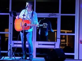 Russell Moore - Country Singer - Lagrange, GA - Hero Gallery 1