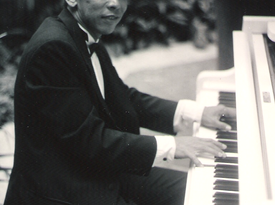 JOSE ELlAS PEÑERA  - Pianist - Chicago, IL - Hero Gallery 4