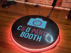 C&D Party Photo Booth - Photo Booth - Memphis, TN - Hero Gallery 2