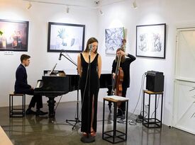 Karina Muhir Jazz Trio - Jazz Singer - Toronto, ON - Hero Gallery 1