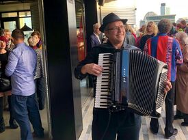 Mark Danisovszky - Accordion Player - San Diego, CA - Hero Gallery 1