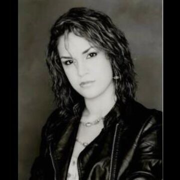 Sarahr1986 - Singer - Humble, TX - Hero Main