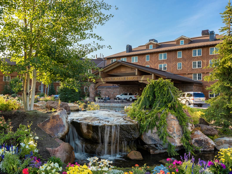 Sun Valley Lodge