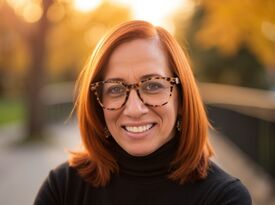 Suzanne M Howard LLC - Keynote Speaker - Somers, CT - Hero Gallery 3