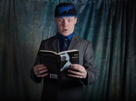 Tyler Linton - Comedy Magician - Minneapolis, MN - Hero Gallery 4