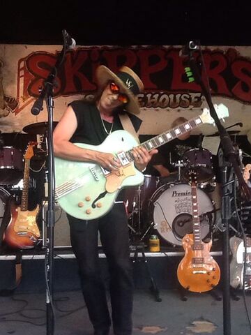 Woody & The WoodTones - Cover Band - Tampa, FL - Hero Main