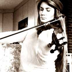 Ashley Freeman - Violinist, profile image