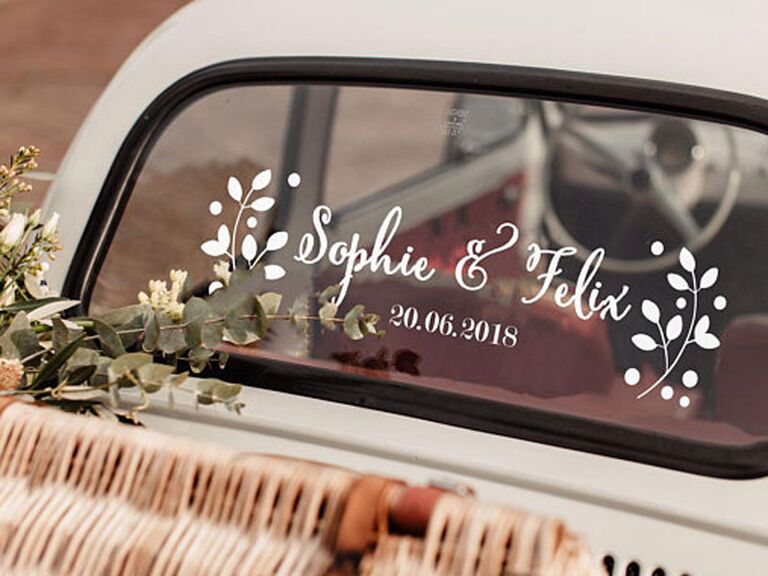 13 Perfect Wedding Car Decorations For That Just Married Ride