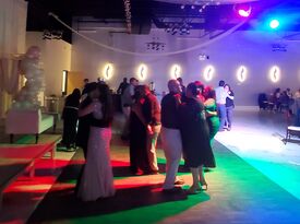 Ricardo's DJ Services - DJ - Waukegan, IL - Hero Gallery 1