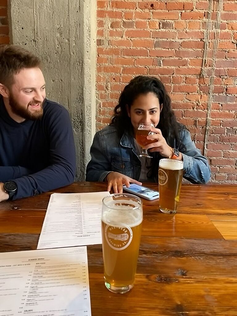 Gabby & Chris reconnect on Hinge and go on their first date to Saucy Brew Works