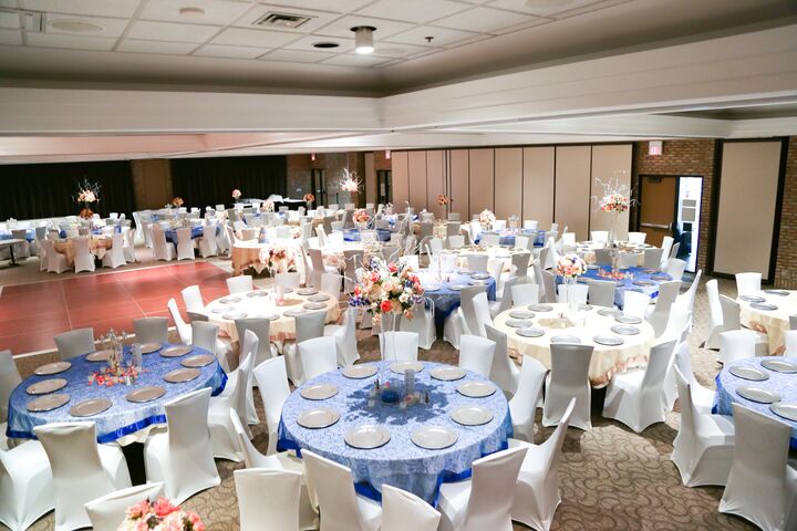 Grand Valley State University - L.V. Eberhard Center | Reception Venues ...