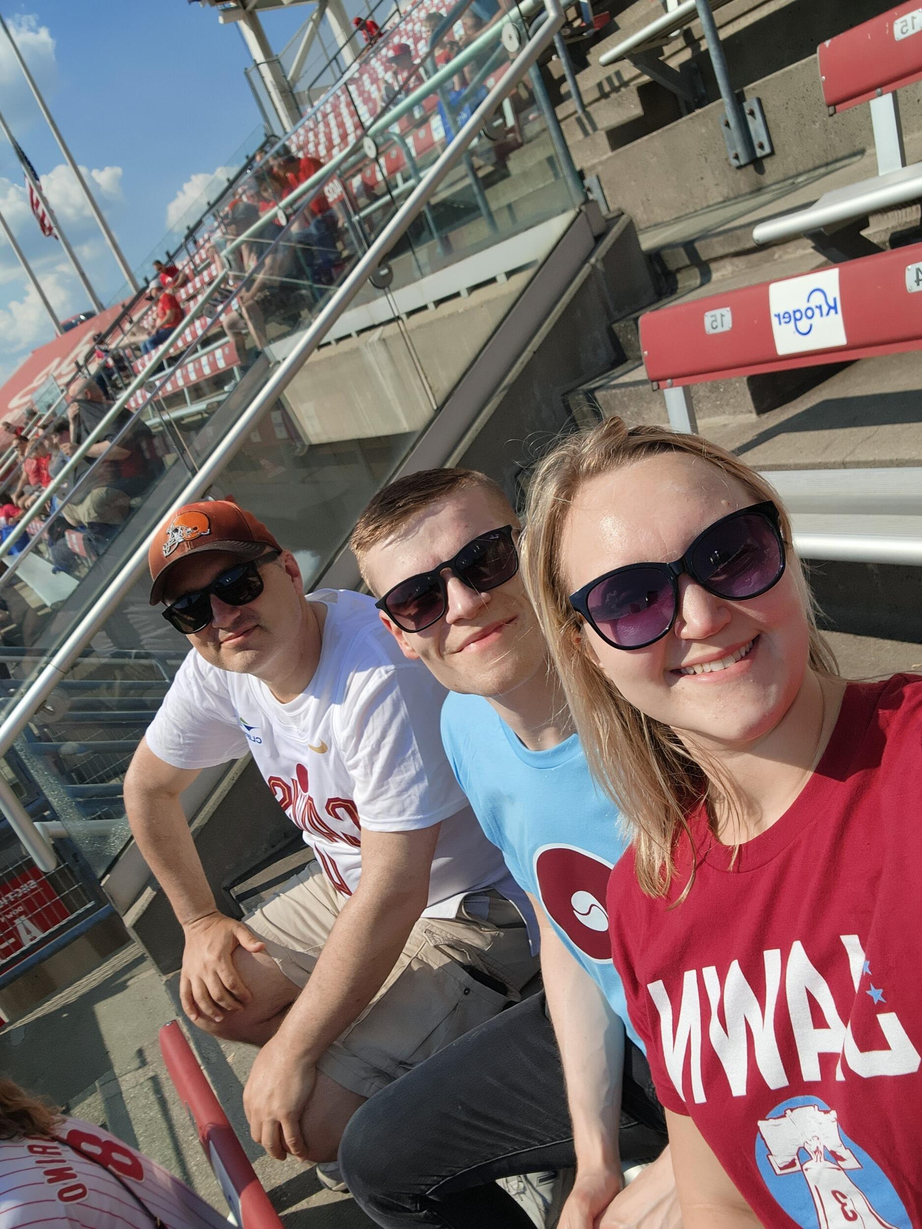 Emily and Kevin attend a baseball game at Red's stadium against the Phillies.