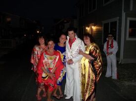 Rob E. as Elvis & Neil Diamond - Elvis Impersonator - West Haven, CT - Hero Gallery 4