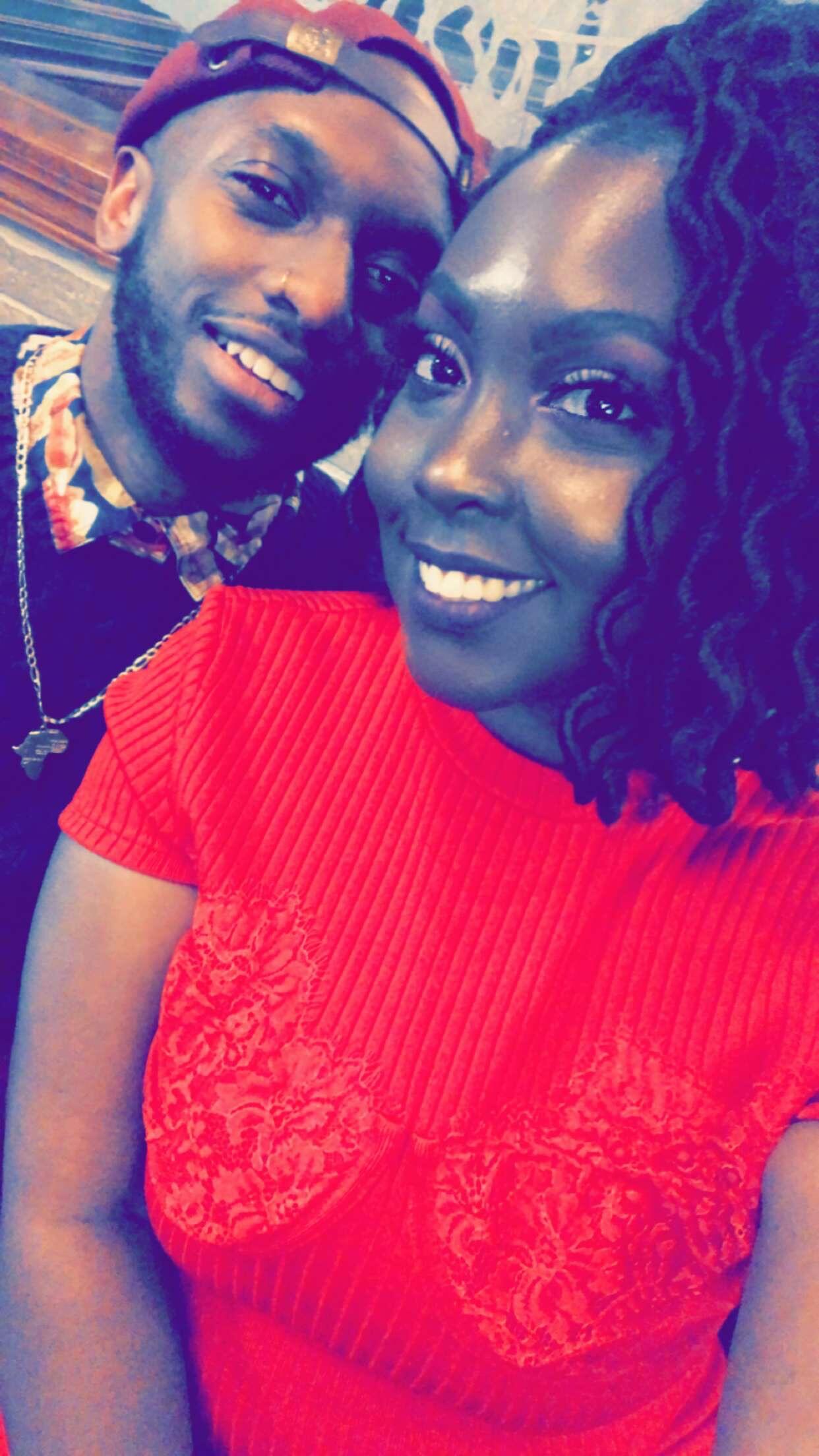 First Valentines Day as a couple, Honeymoon Era!