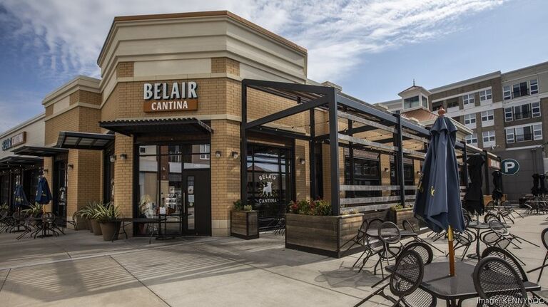 Lukas and Katie's first one-on-one date at Belair Cantina in Brookfield.