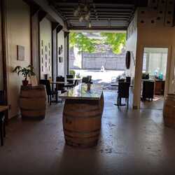 Old County Cellars Winery, profile image