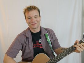 Christopher Jackson - Singer Guitarist - Seattle, WA - Hero Gallery 1