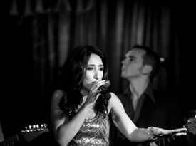 Clara Jordan Band - Pop Band - Toronto, ON - Hero Gallery 1