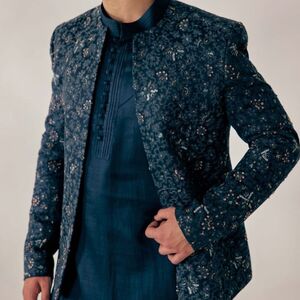Gallery Photo 16