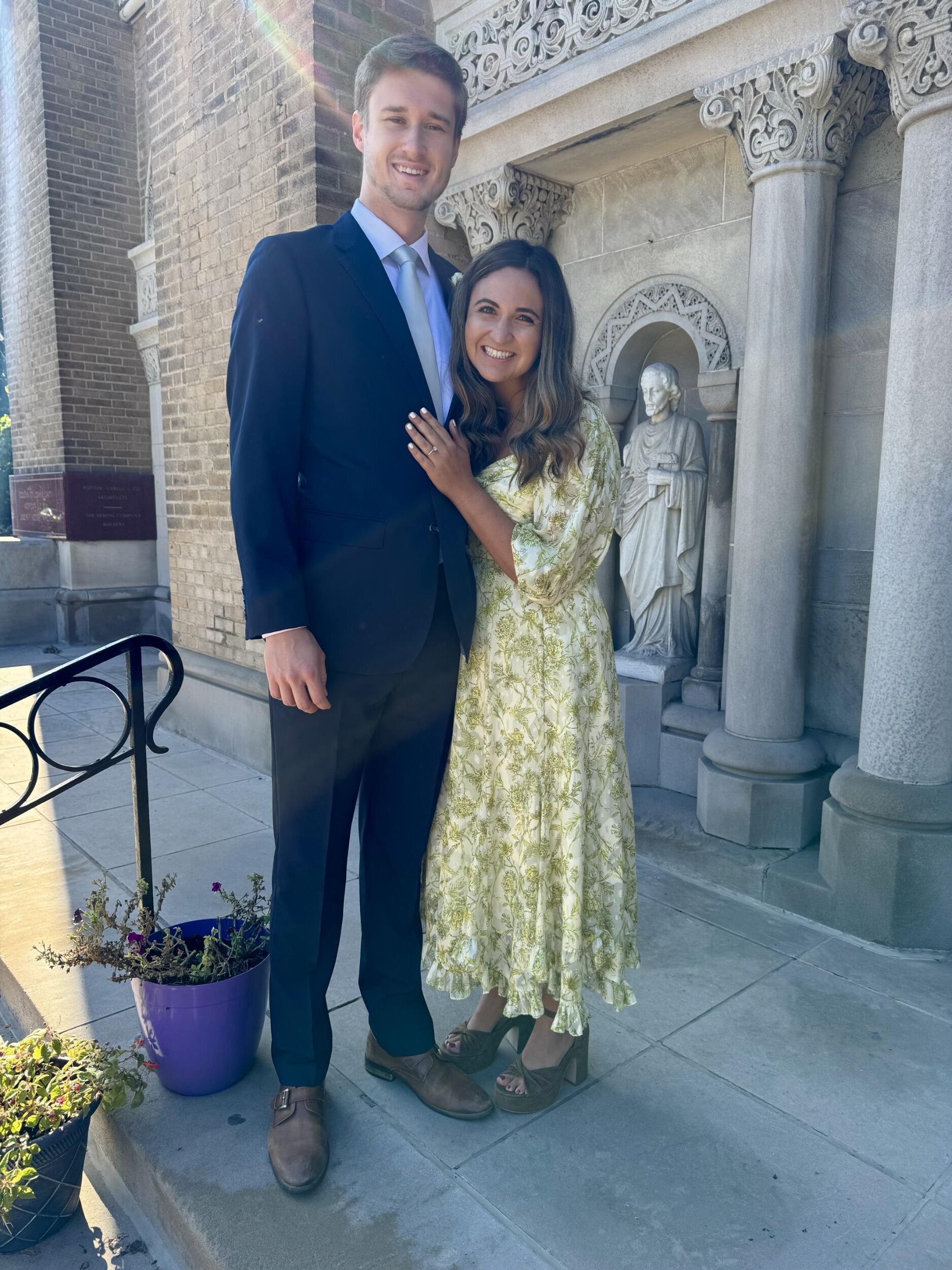 Had the time of my life at Nick's brother's wedding in Cleveland. Although the Airbnb was in gang territory, I felt so at home. HAH. His family welcomed me in so well and I got to meet all of the classics