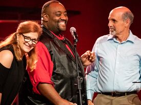 #1 Comedy Magician Dewayne Hill - Comedian - Los Angeles, CA - Hero Gallery 1