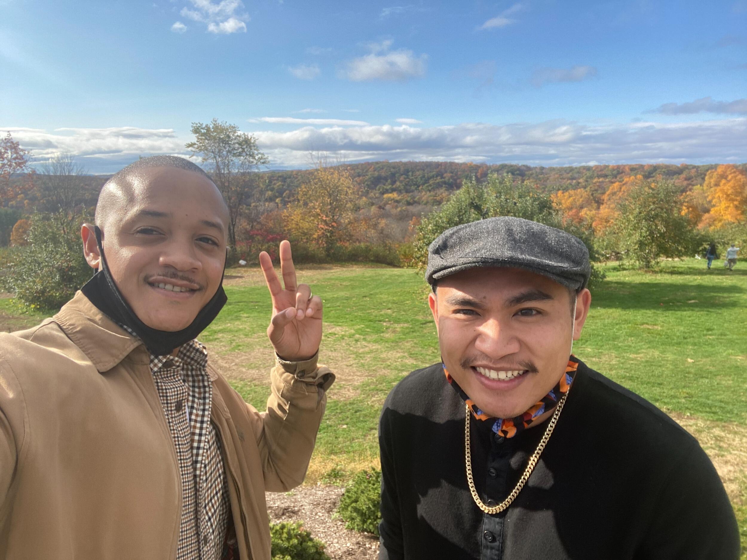 After meeting in person on a first date, JR & Marcus then had a 12 hour long 2nd date. They rented a car for the day & drove a little upstate to the pumpkin patch at Harvest Moon Farms & Orchard. For dinner, they went to get Italian seafood at City Island in the Bronx. In the evening, to keep the date going, they took the pumpkins they got from Harvest Moon & carved them together.