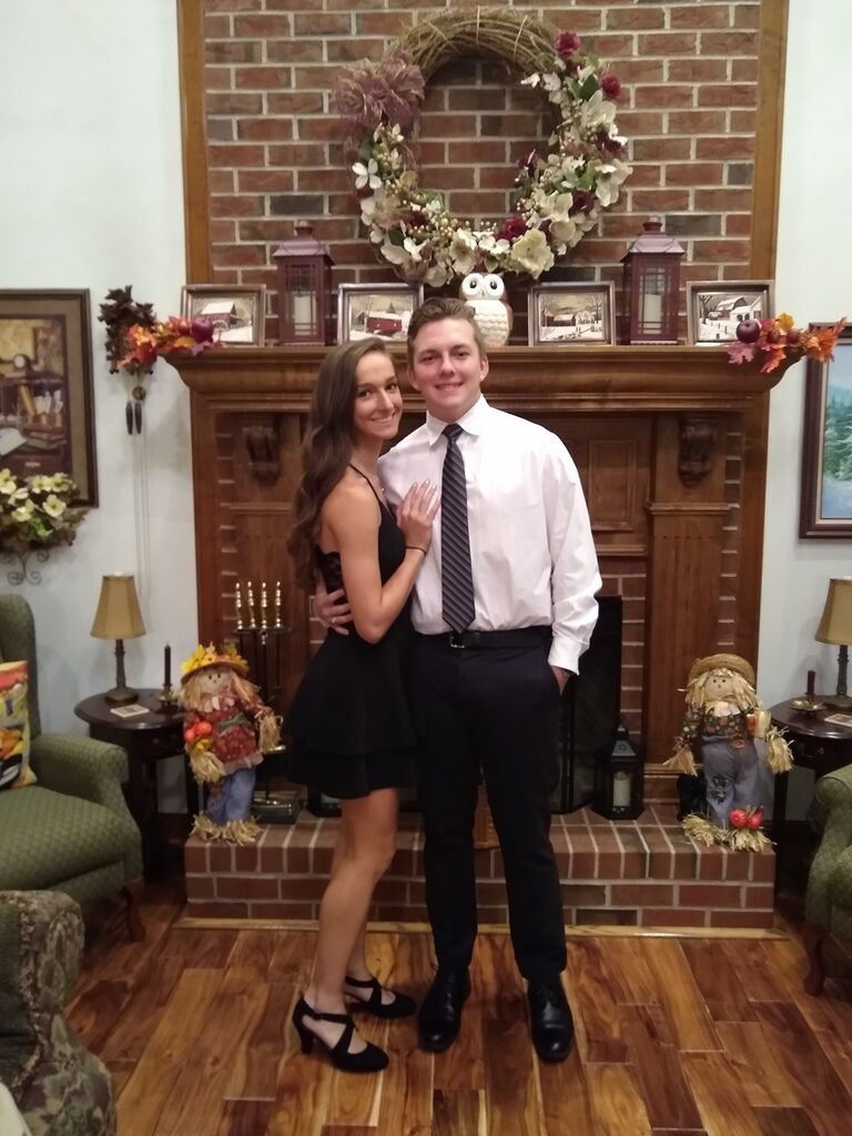 Senior Year Homecoming!
