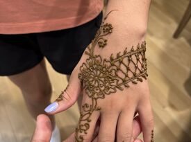 Artful Faces and Henna Hues - Face Painter - Arlington, MA - Hero Gallery 3