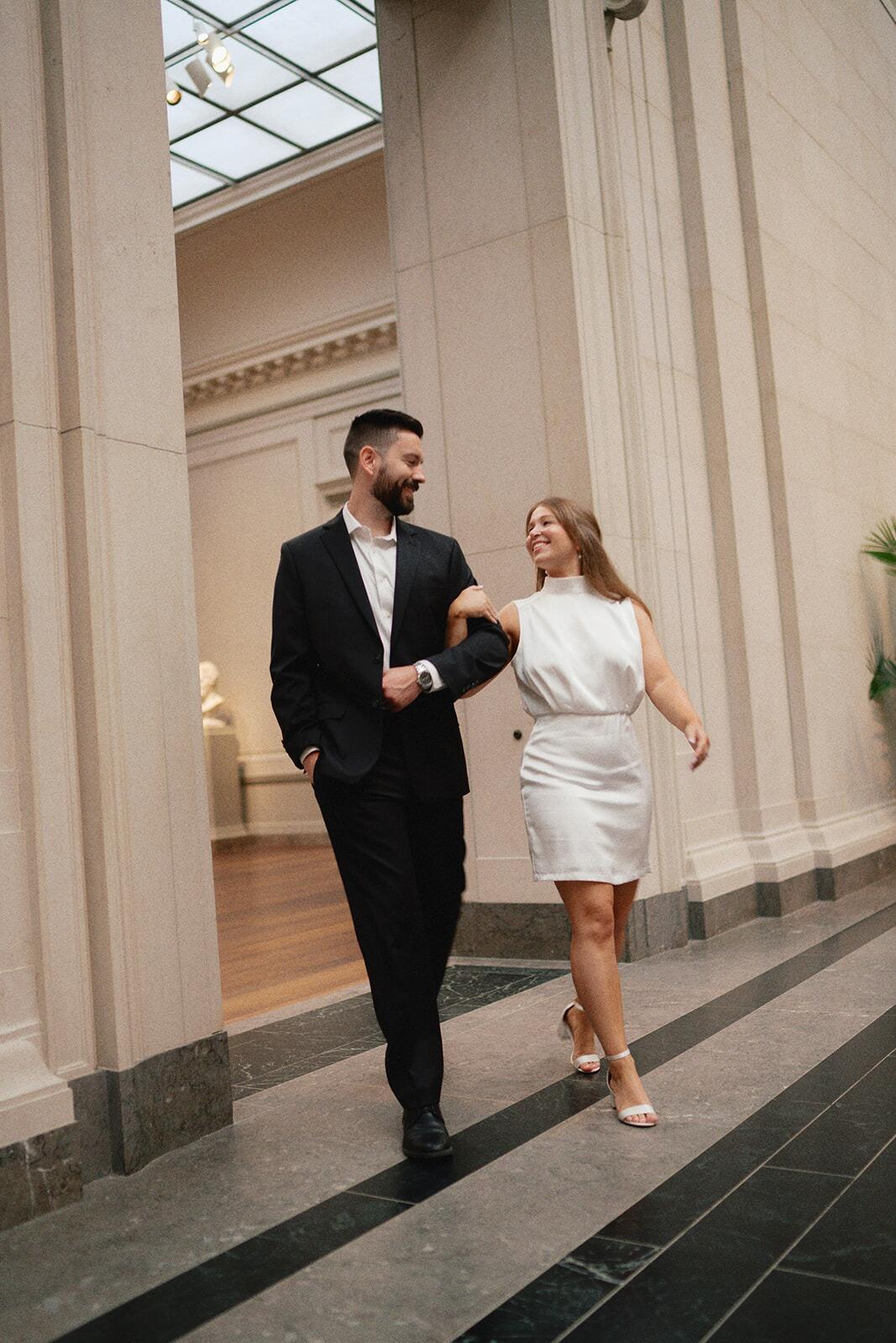 Engagement Pictures at the National Gallery of Art in DC 