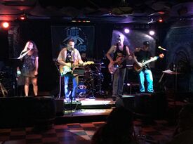 Live Psychics - Cover Band - Stamford, CT - Hero Gallery 4