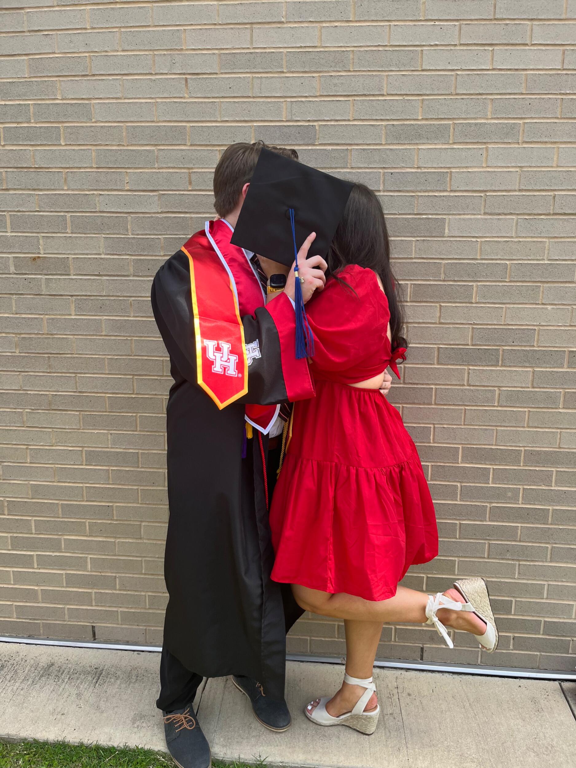 Cole graduates UH.