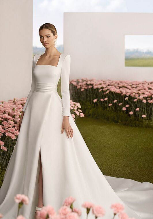 strapless open back dress Rosa Clará Couture Riera Long-Sleeve Crepe Wedding Gown, US 26 main image 1