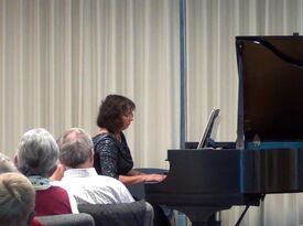 Irina Bessonova - Classical Pianist - San Diego, CA - Hero Gallery 2