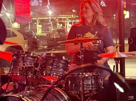 The Madd Hatter Band - Cover Band - Zionsville, IN - Hero Gallery 4