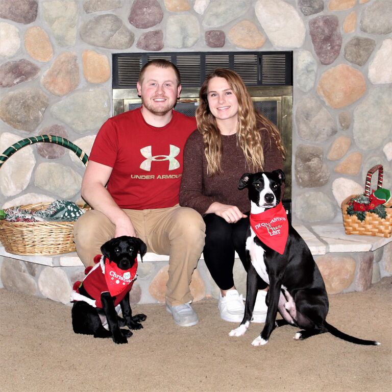 First Christmas with Dunkin joining the family.