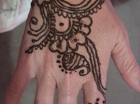 Henna Tattoos By Poonam - Henna Artist - Nashville, TN - Hero Gallery 3