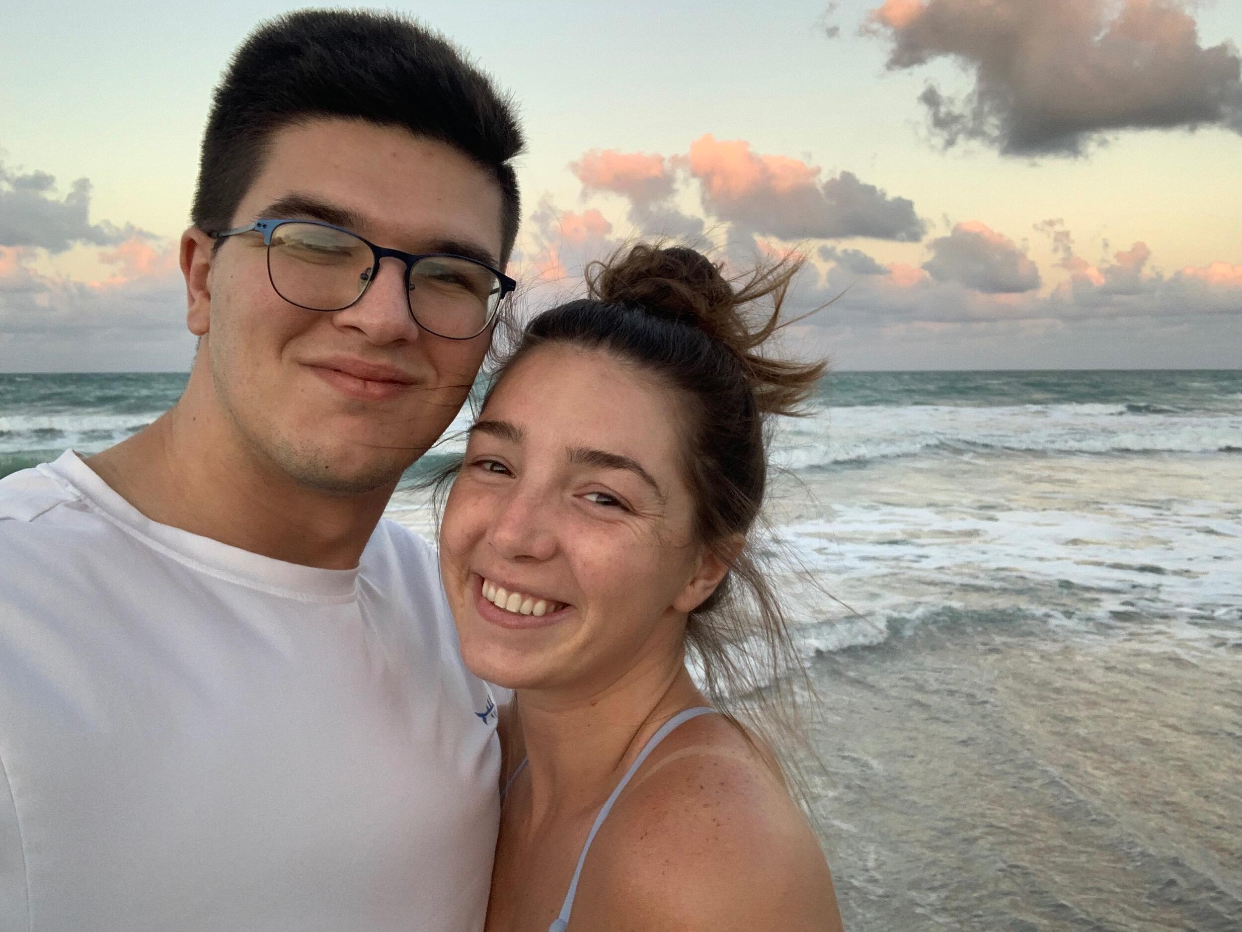 Spring Break in Port St. Lucie, FL included time spent with family, thrifting, beach days, and a trip to Universal Studios!