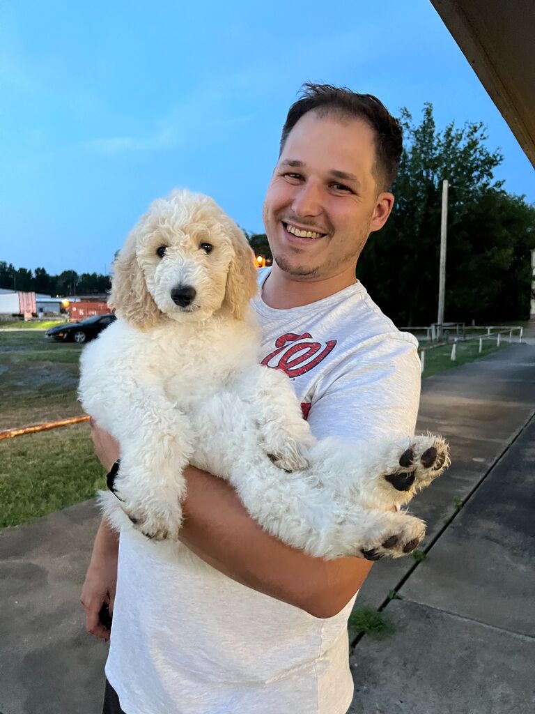 Zach and Abby drive to Texas to pick up Remy.