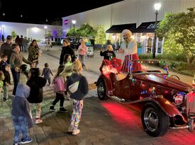 Holiday Show on Wheels Mobile or Stationary, LED - Christmas Caroler - Orlando, FL - Hero Gallery 4