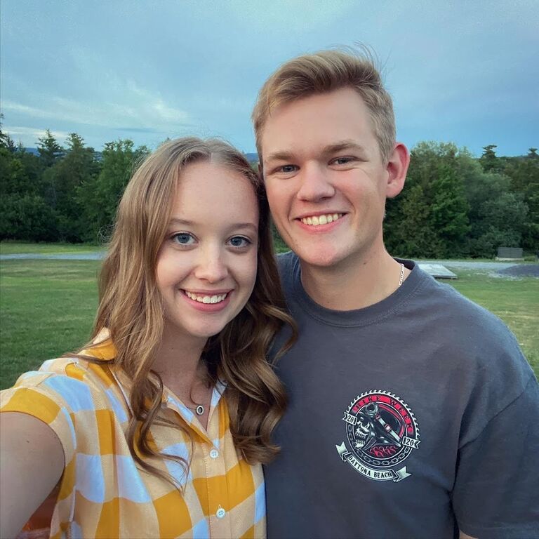 Spent our 2nd anniversary walking around and skipping rocks at Pinhey's Point.