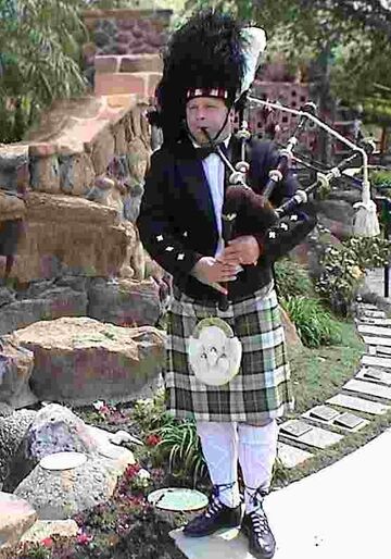 Bagpiper For Hire (Scottish Bagpipes & Drums) - Bagpiper - Woodland Hills, CA - Hero Main