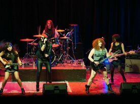 the Rocket Queens all-female tribute to GnR - Guns N Roses Tribute Band - Brooklyn, NY - Hero Gallery 4