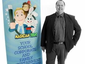 Vancouver Family, and Corporate Magician Trent - Magician - Vancouver, BC - Hero Gallery 2