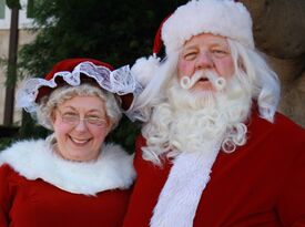 Santa Joe & Mrs. Claus - Santa Claus - Los Angeles, CA - Hero Gallery 3