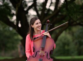 Madeleine Ladore - Cellist - Bryn Mawr, PA - Hero Gallery 3