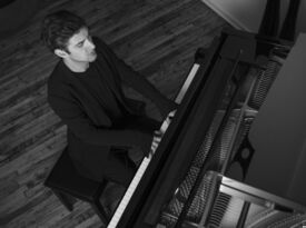 Alexandre Marr Piano - Classical Pianist - Akron, OH - Hero Gallery 3