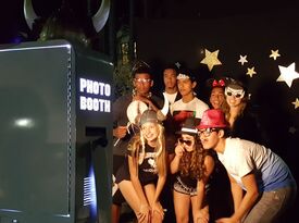 Trend Events Photo Booth - Photo Booth - Studio City, CA - Hero Gallery 4