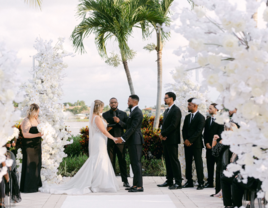 Couple's wedding ceremony at PGA National Resort Palm Beach wedding venue