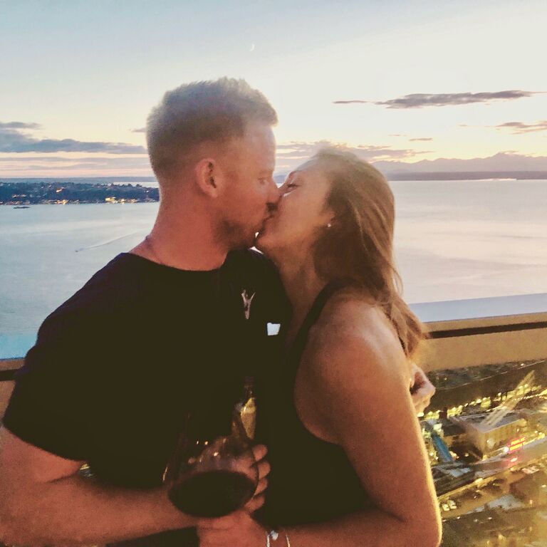 Allie visits WA for the first time to meet Scott's family & celebrate her 24th birthday!